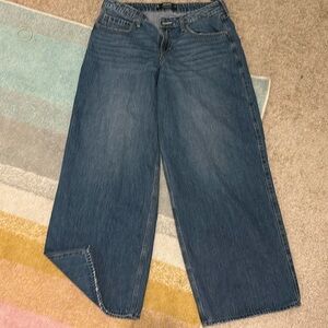 low rise supper baggy Hollister jeans